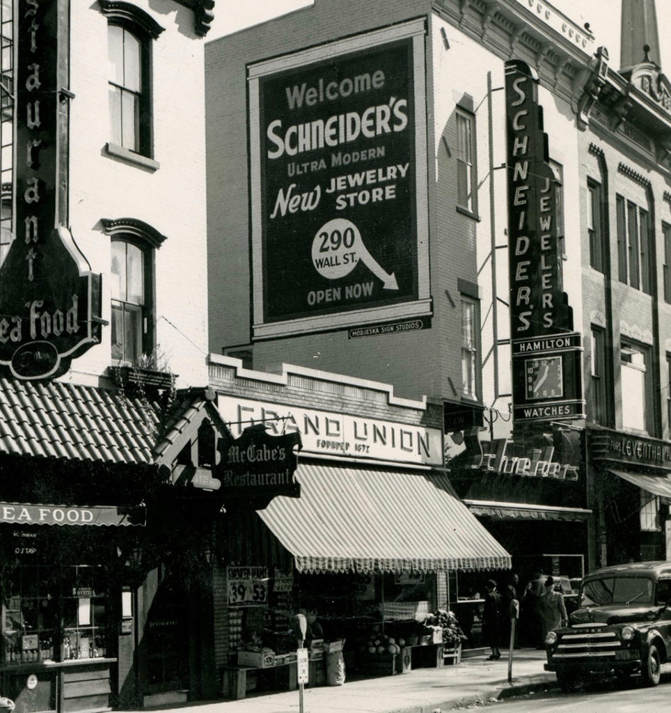 Modjeska Signs, Schneider's Jewelers